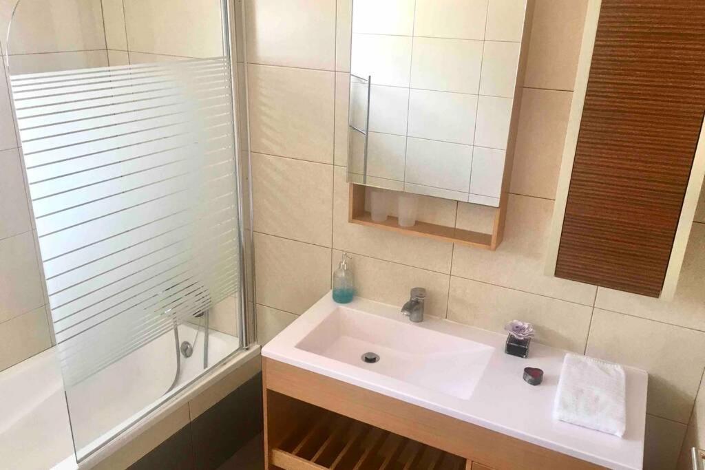 Apartamento Vista Do Mar B Ribeira Quente 외부 사진